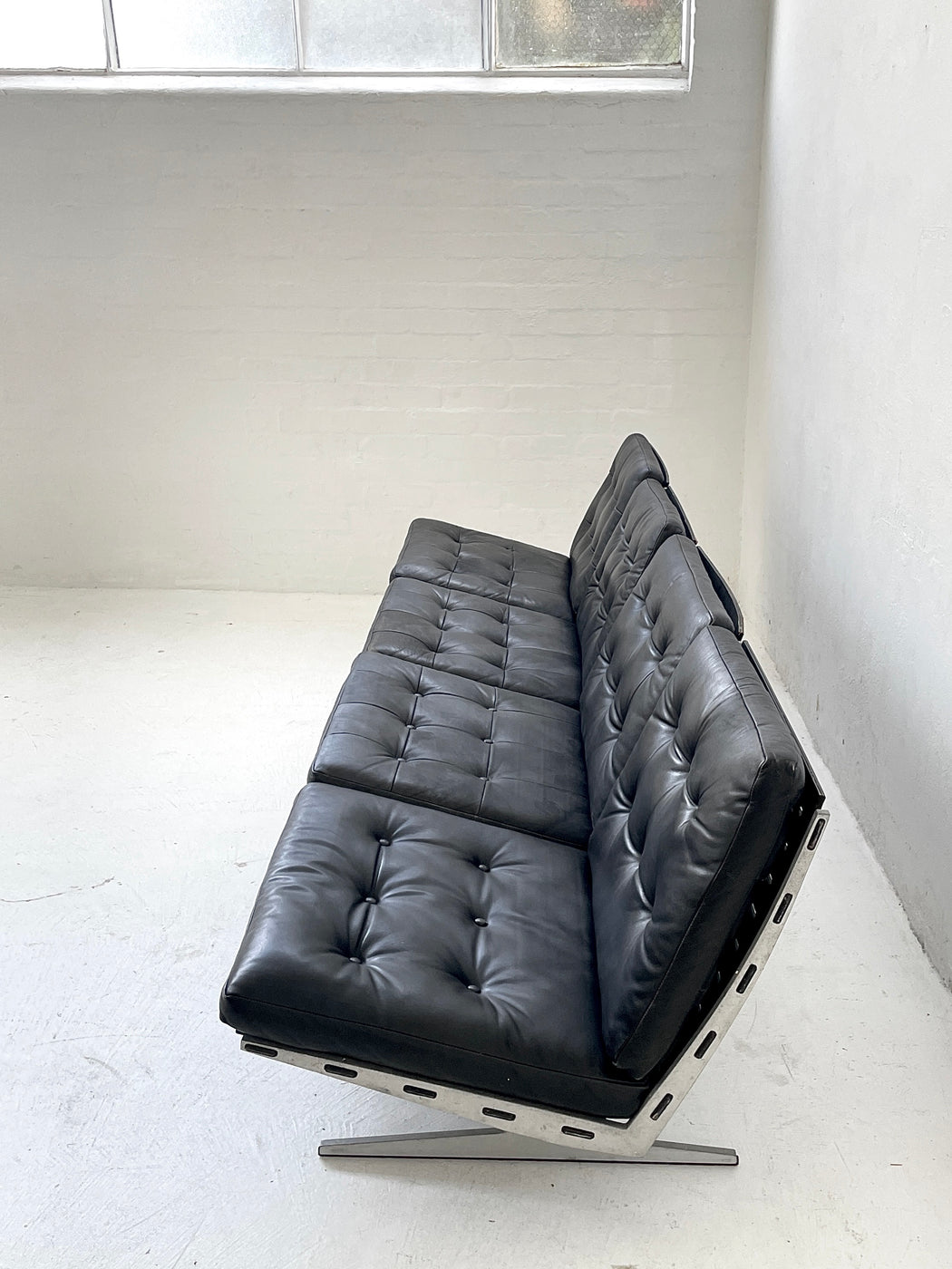 Paul Leidersdorff 'Caravelle' Leather Sofa