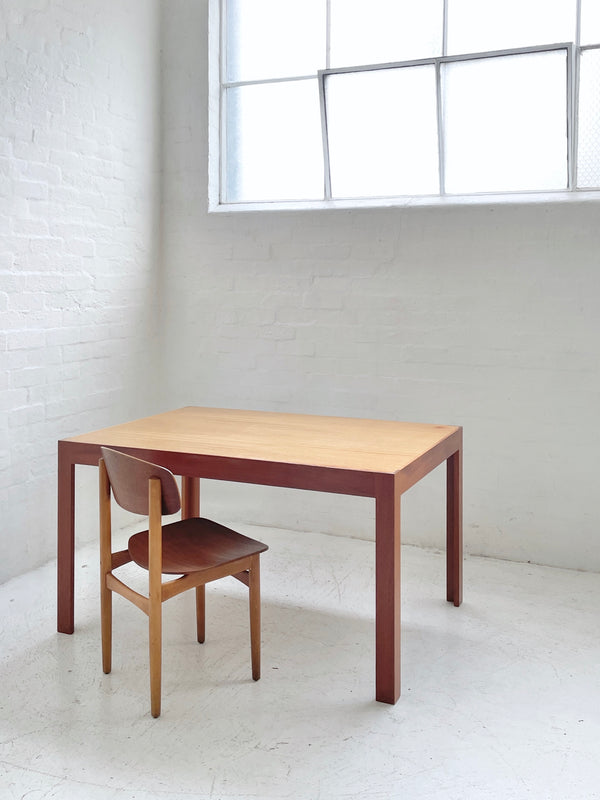 Rud Thygesen & Johnny Sørensen Table