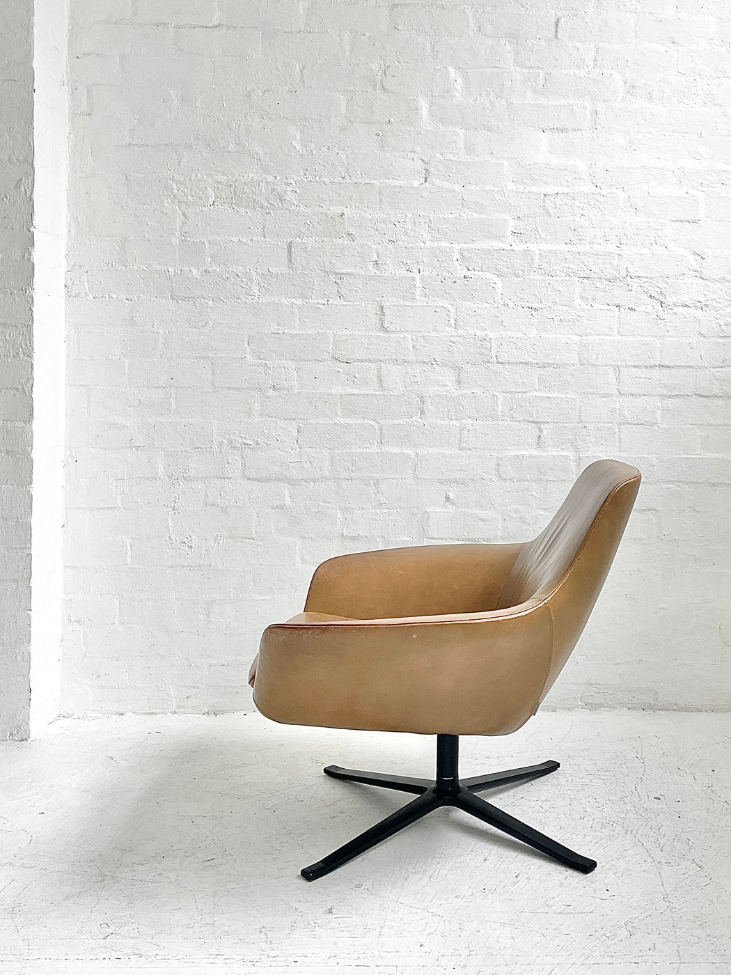 Walter Knoll 'Oscar' Chair