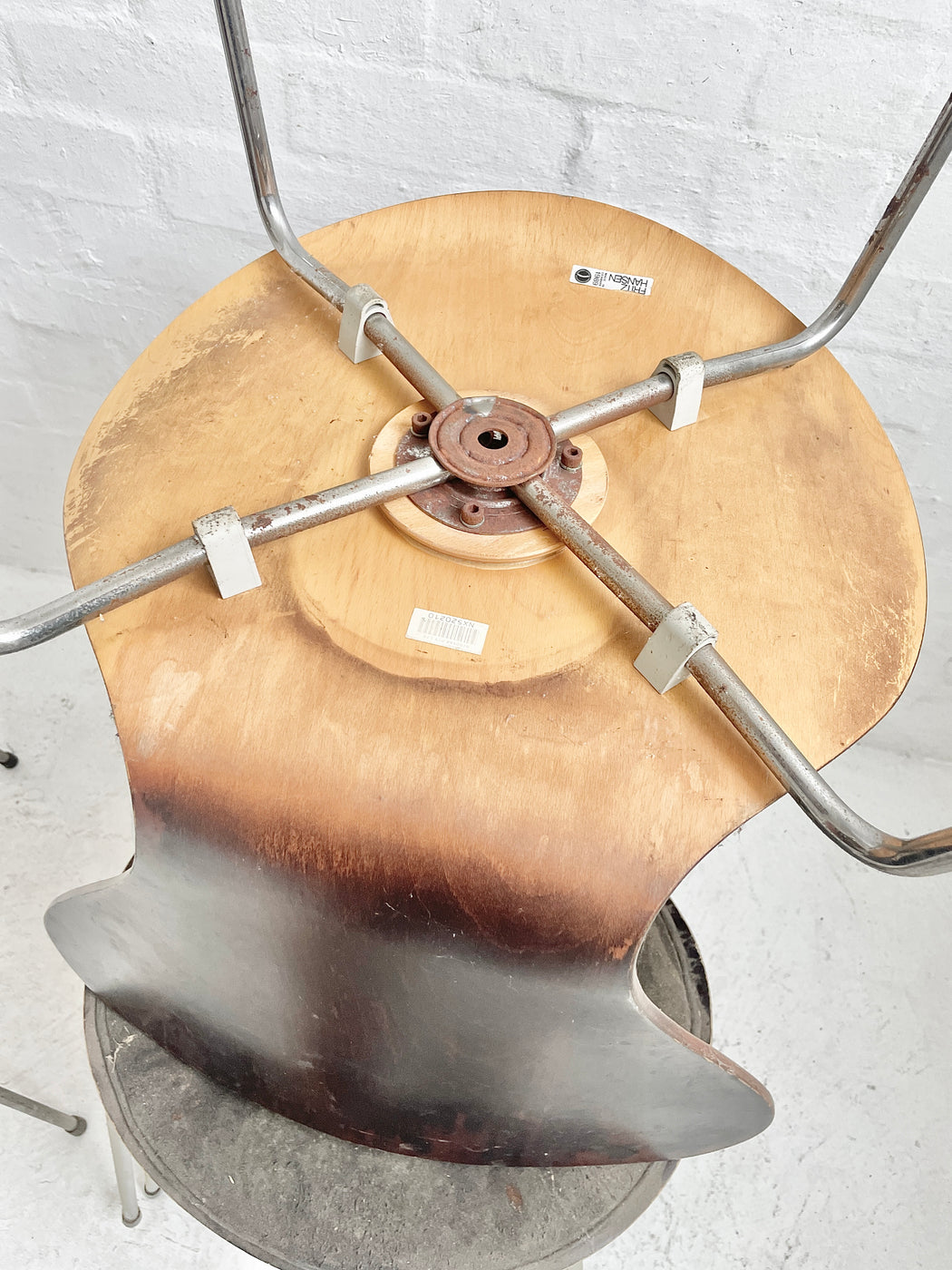 Arne Jacobsen '3107' Chair