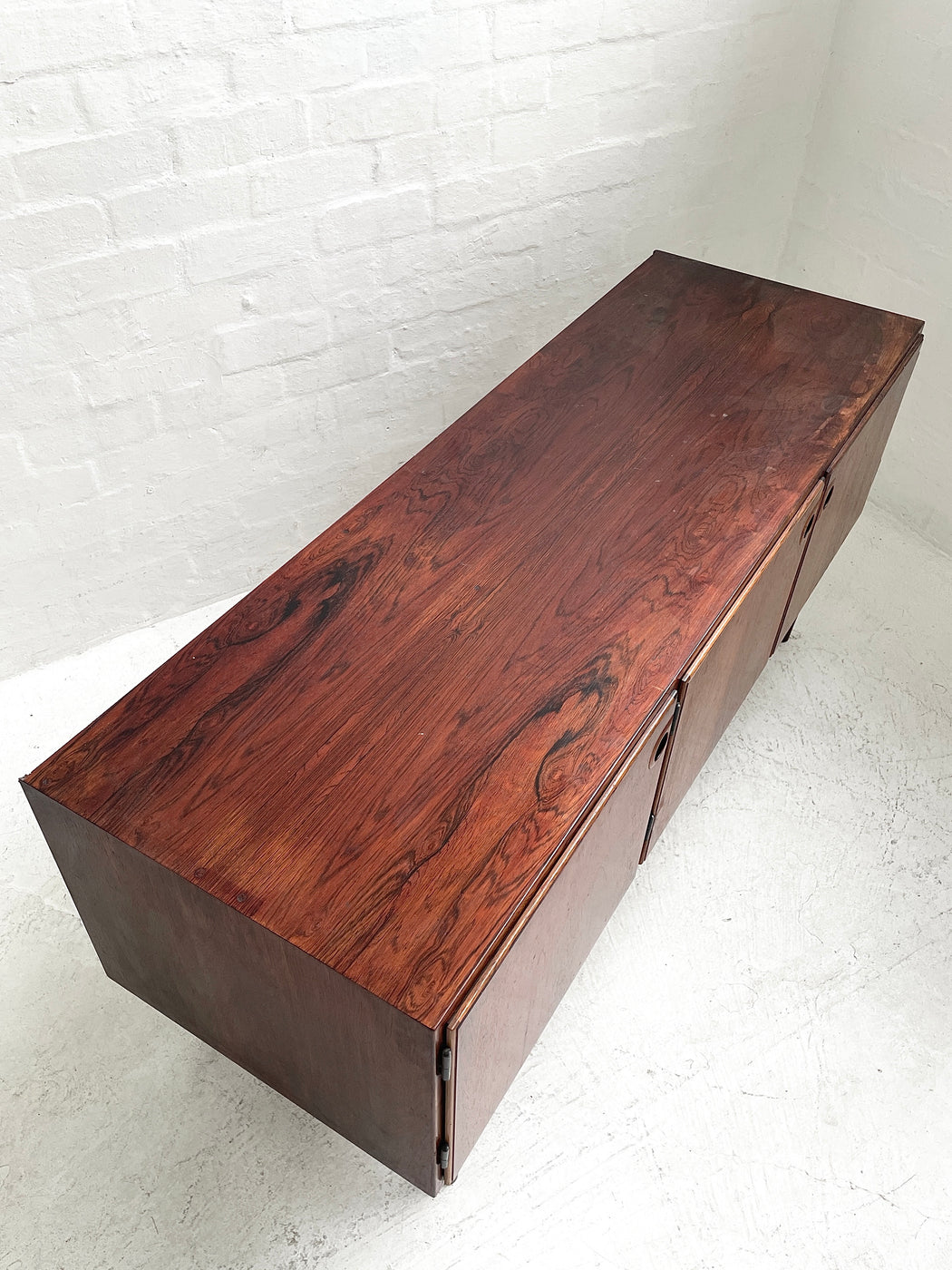 Sven Ellekær Rosewood Units