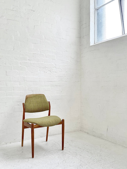 Arne Vodder 'Model 62' Oak Dining Chair