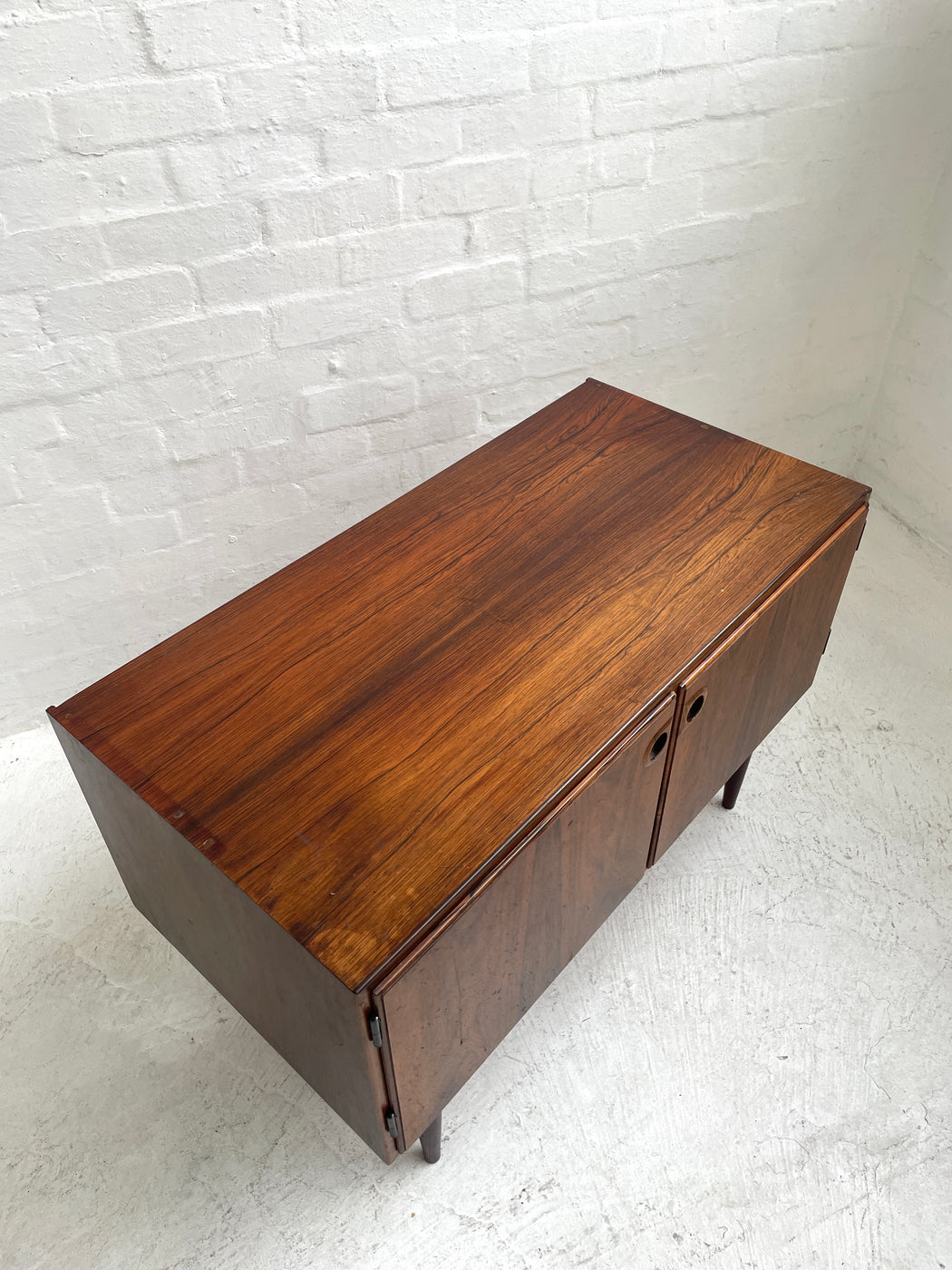 Sven Ellekær Rosewood Units
