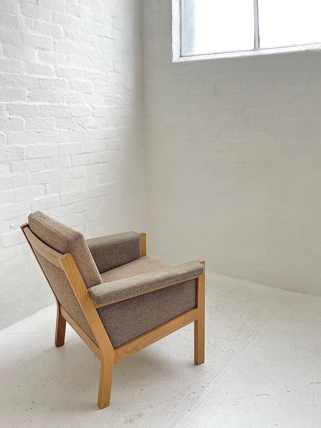 Hans J. Wegner GE40 Chair