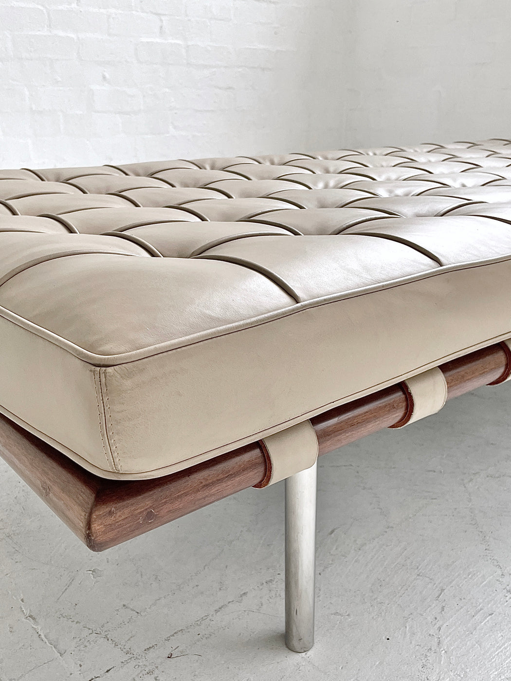 Ludwig Mies van der Rohe 'Barcelona' Daybed