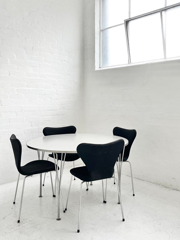 Piet Hein & Bruno Mathsson Table