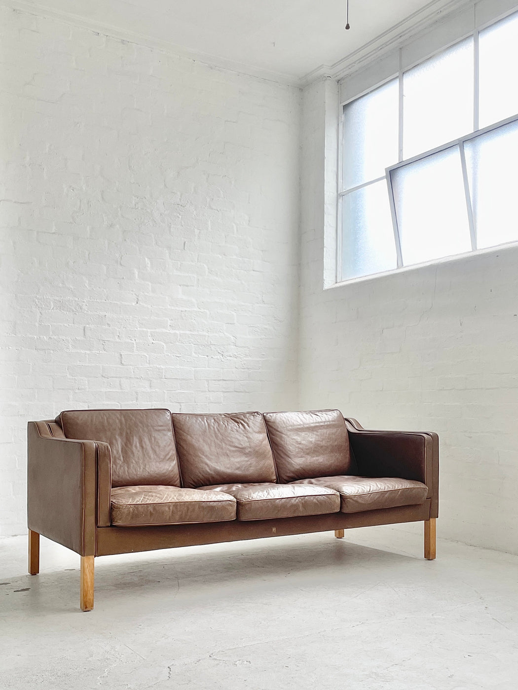 Stouby 'Eva' Leather Sofa