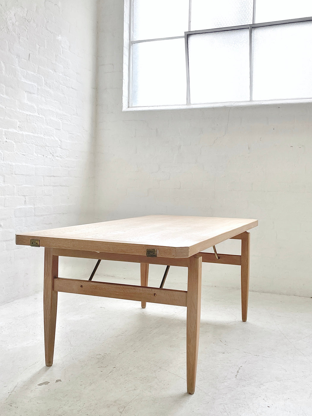 Henning Kjærnulf Oak Extension Table