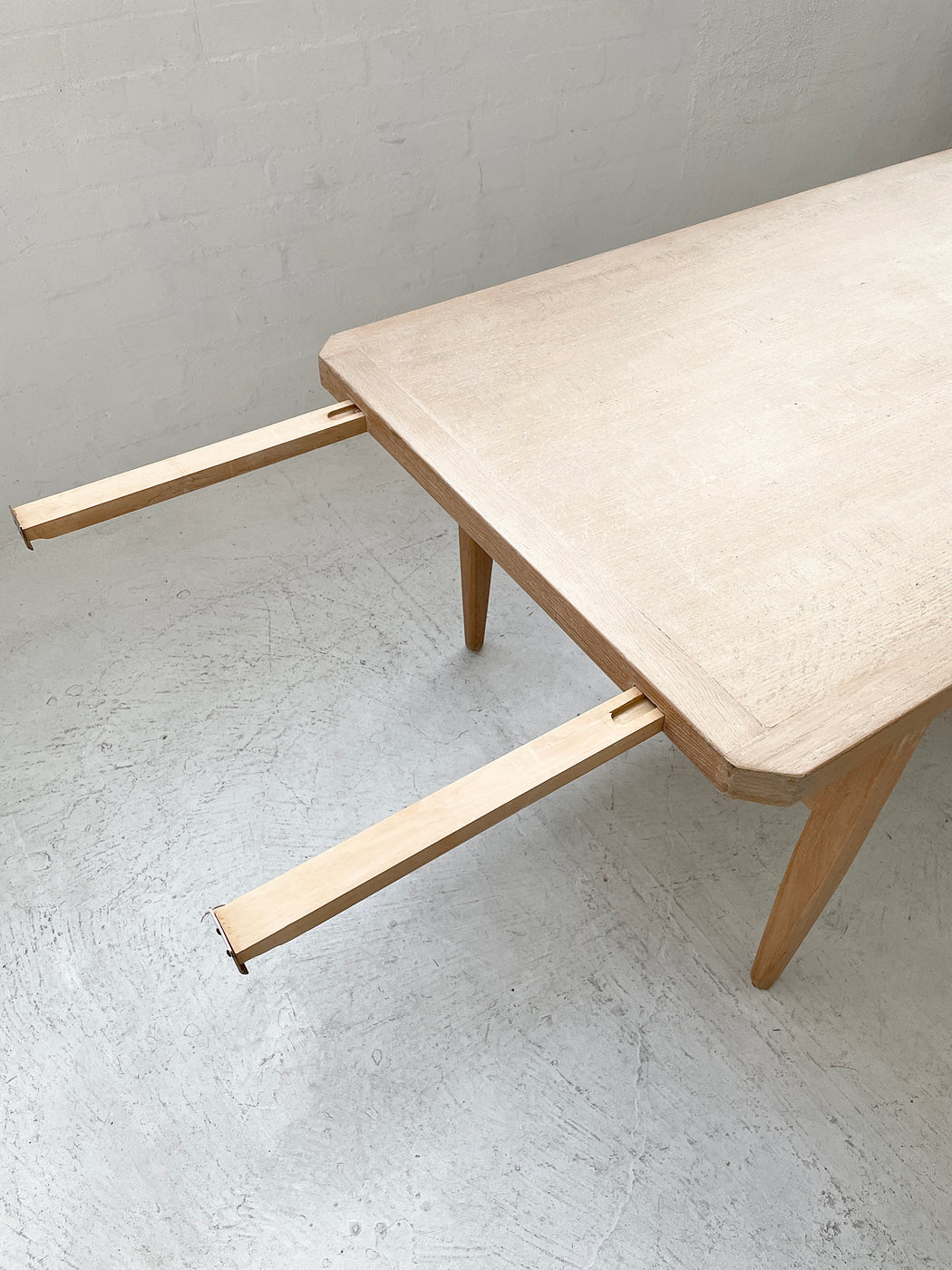 Henning Kjærnulf Oak Extension Table