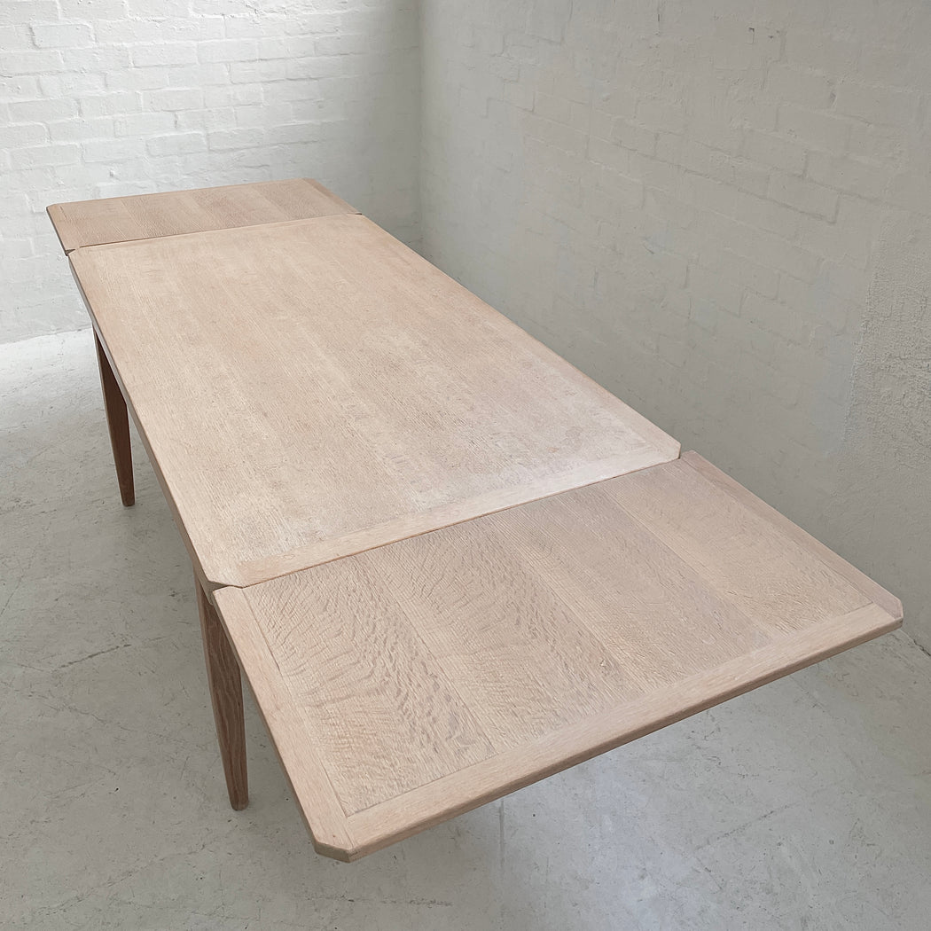 Henning Kjærnulf Oak Extension Table