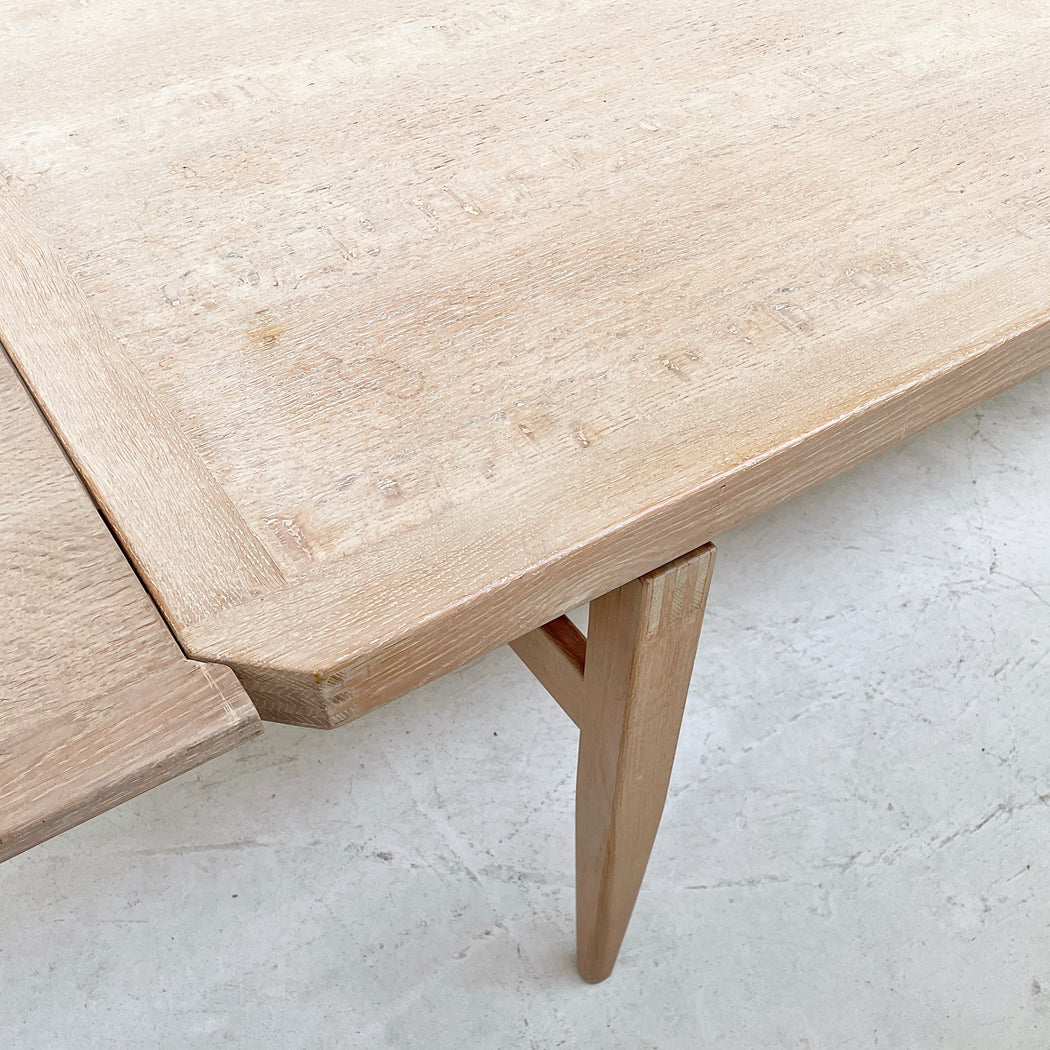 Henning Kjærnulf Oak Extension Table