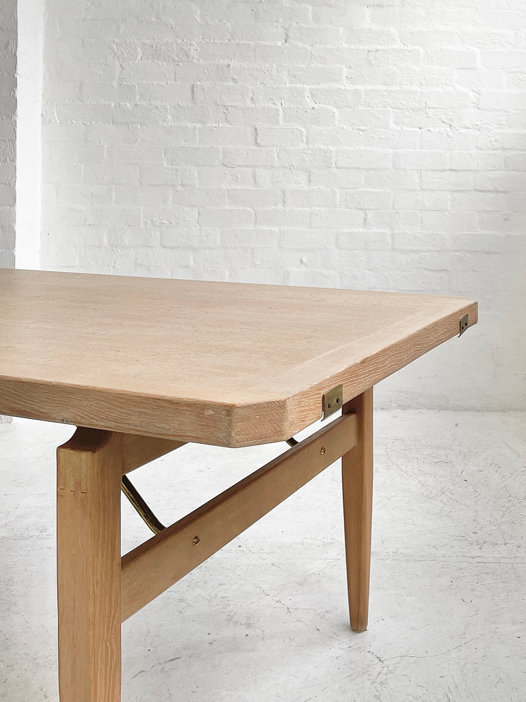 Henning Kjærnulf Oak Extension Table