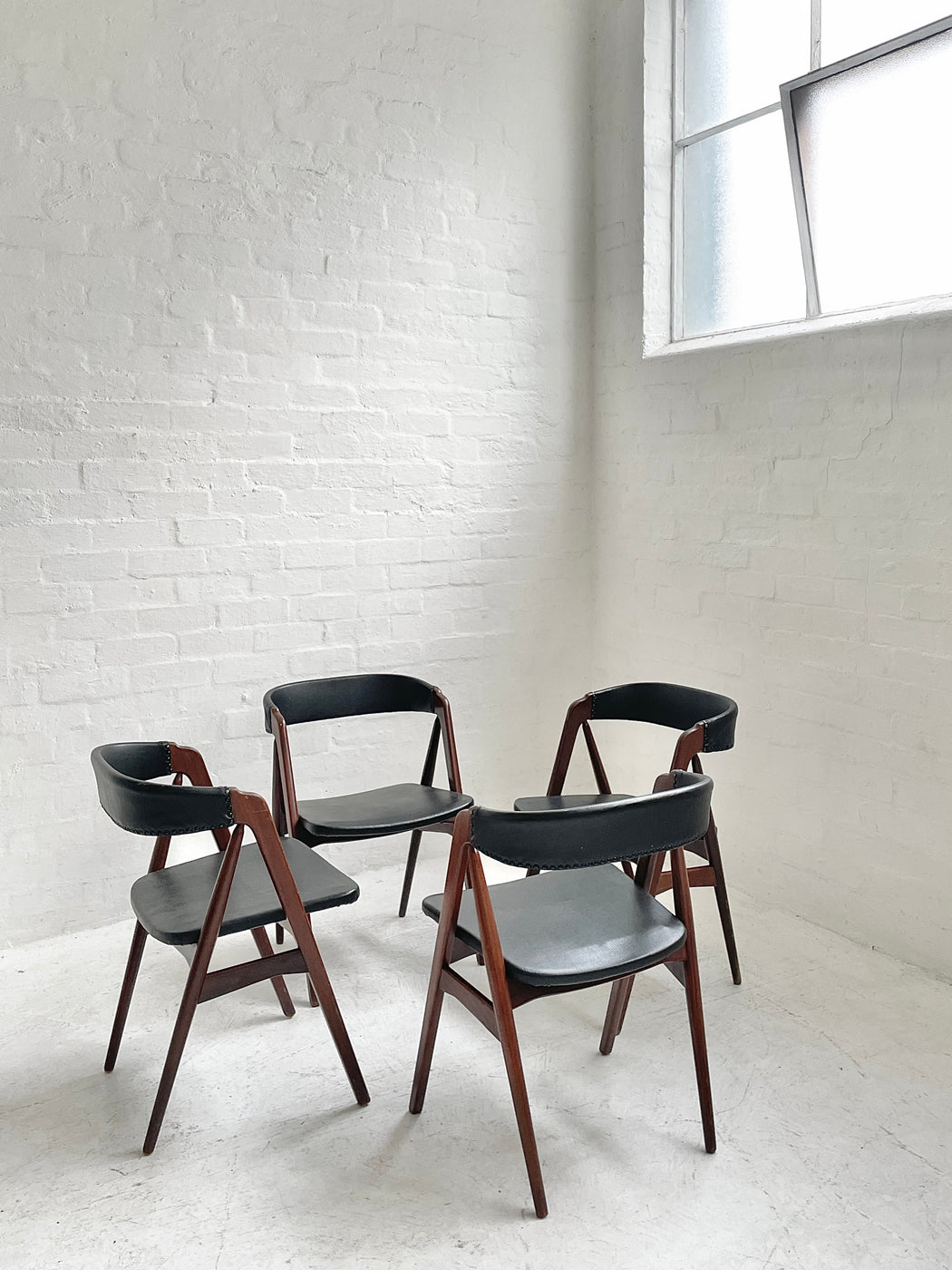 Th.Harlev 'Model 205' Teak Chairs