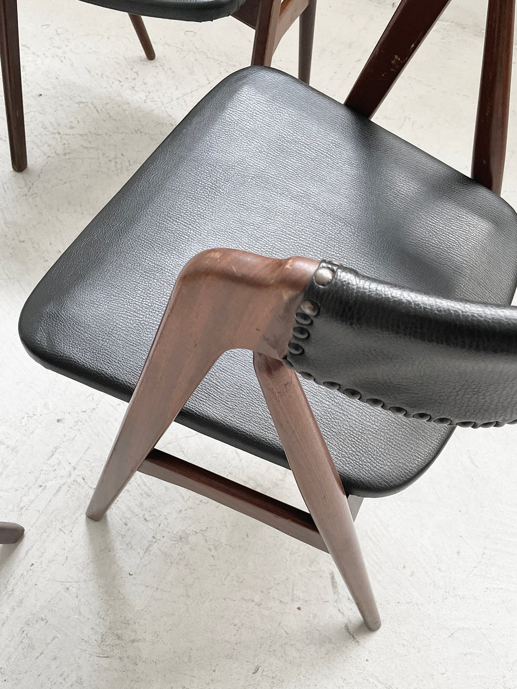 Th.Harlev 'Model 205' Teak Chairs