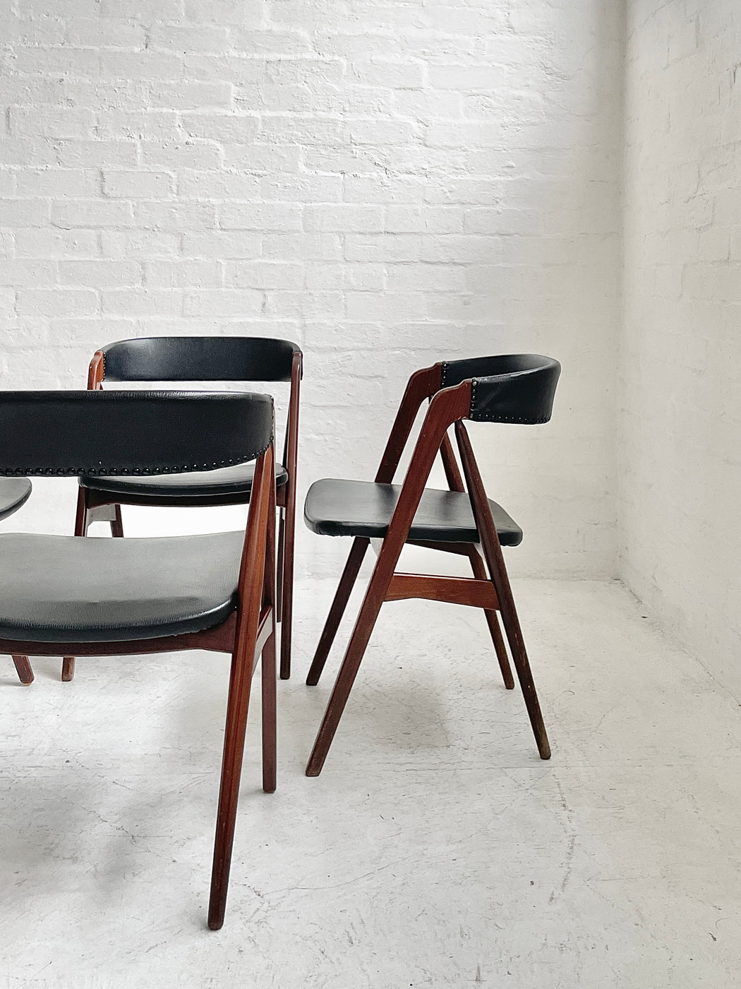 Th.Harlev 'Model 205' Teak Chairs