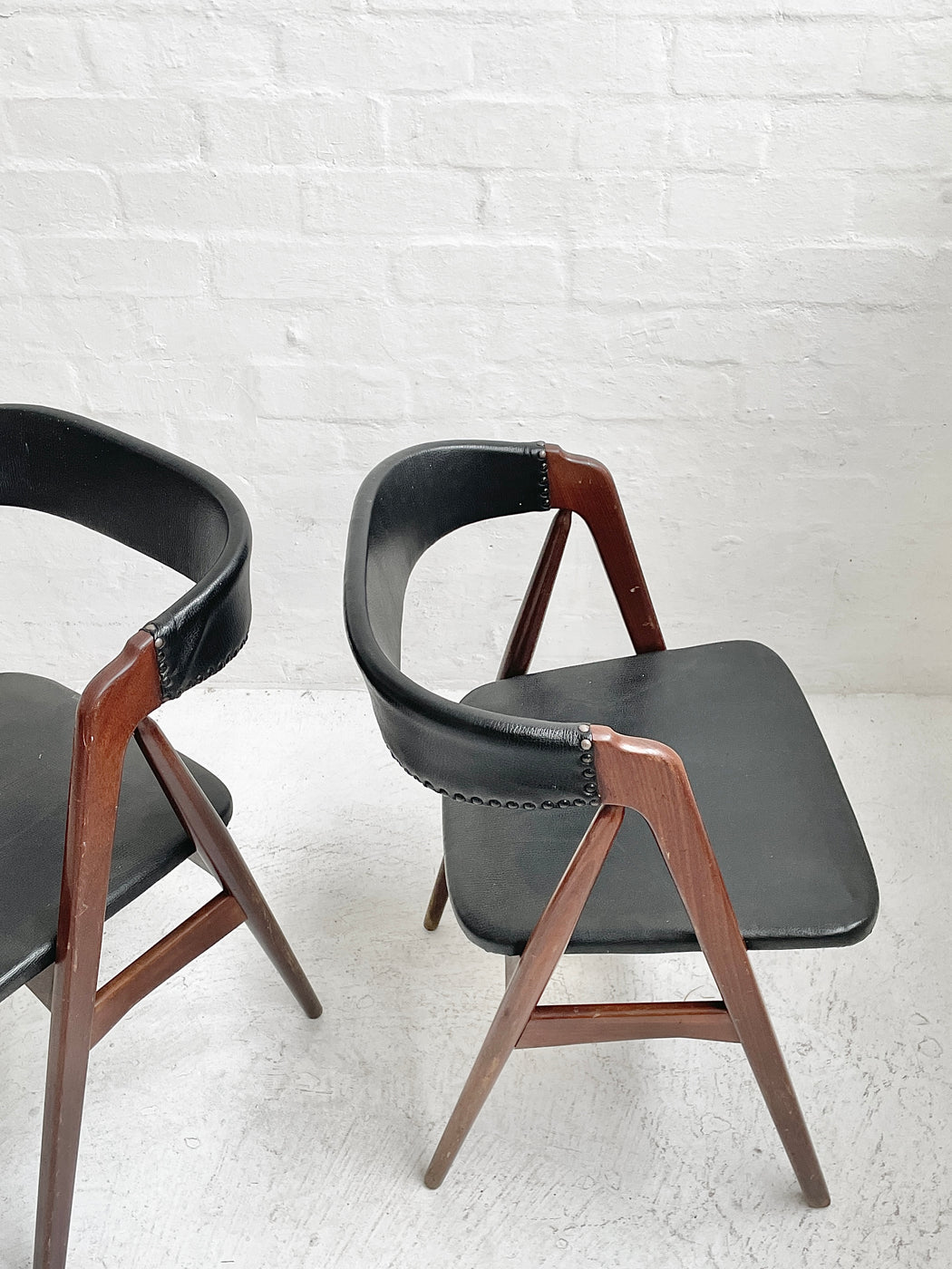 Th.Harlev 'Model 205' Teak Chairs