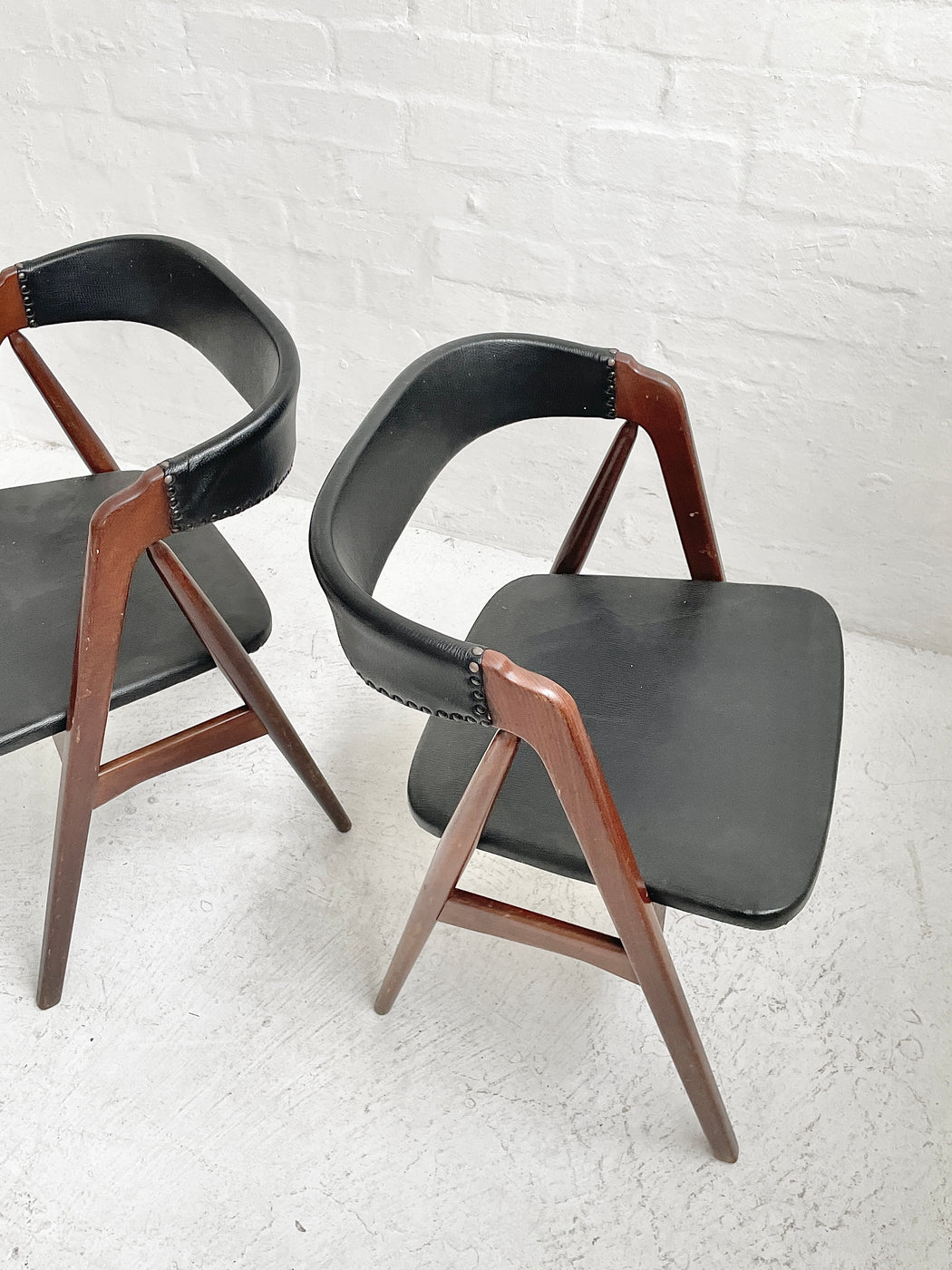 Th.Harlev 'Model 205' Teak Chairs