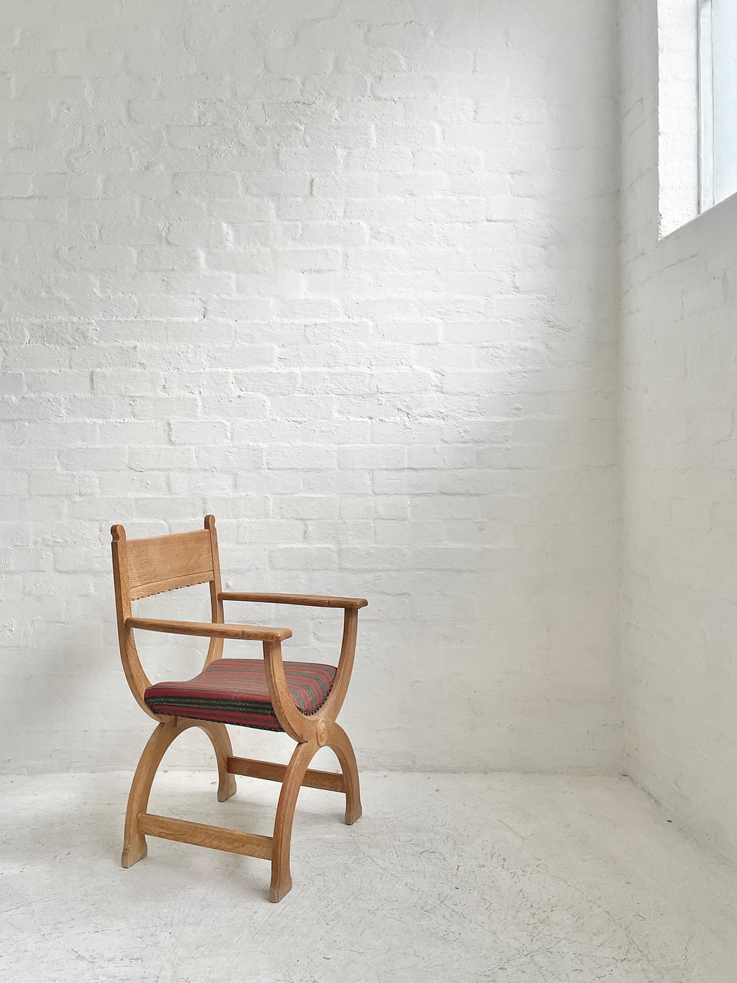 Henning Kjærnulf ‘Curule’ Chair
