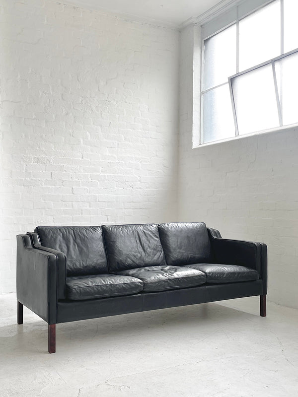 Stouby 'Eva' Leather Sofa