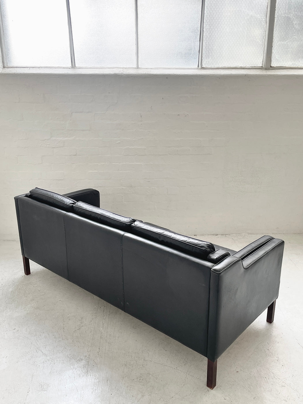 Stouby 'Eva' Leather Sofa
