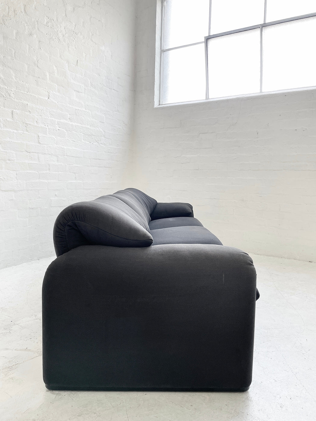 Vico Magistretti 'Maralunga' Sofa