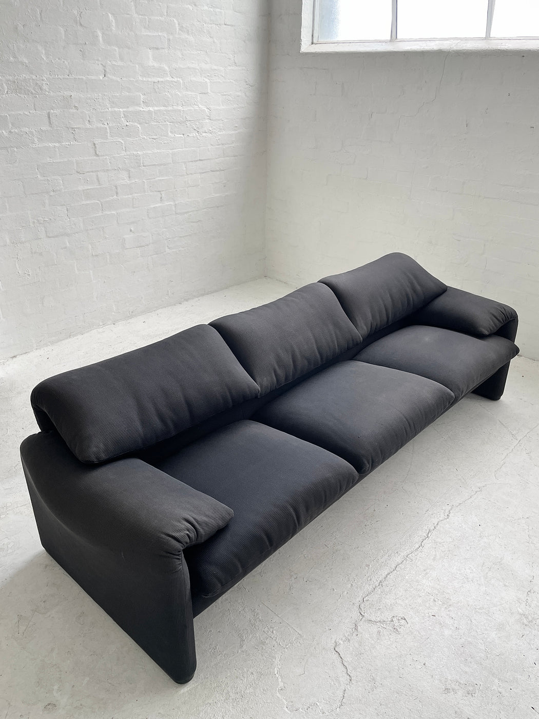Vico Magistretti 'Maralunga' Sofa