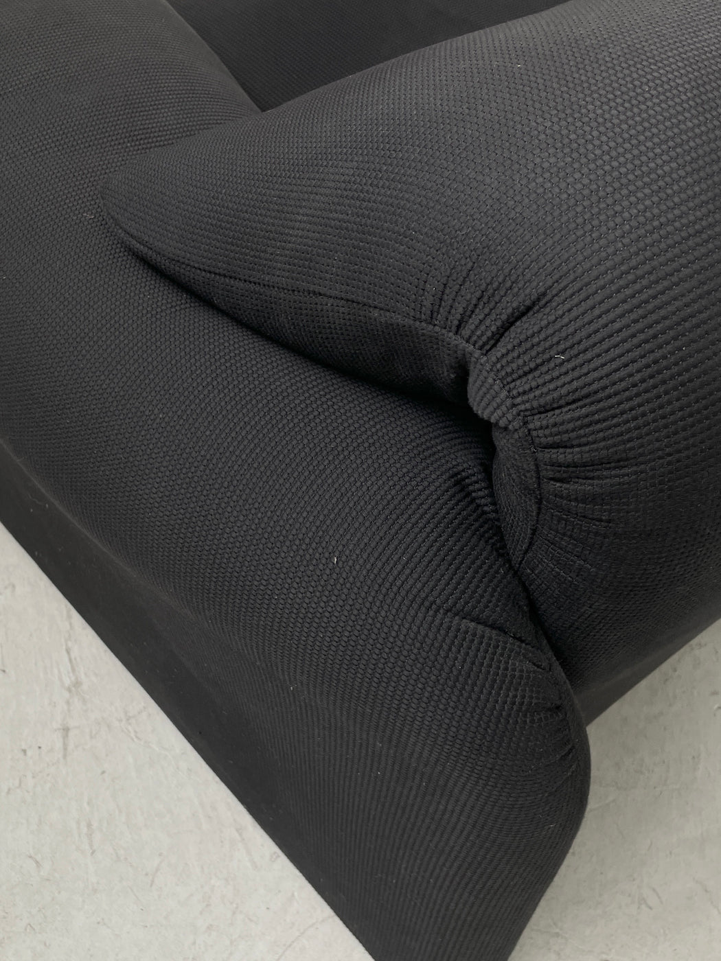 Vico Magistretti 'Maralunga' Sofa