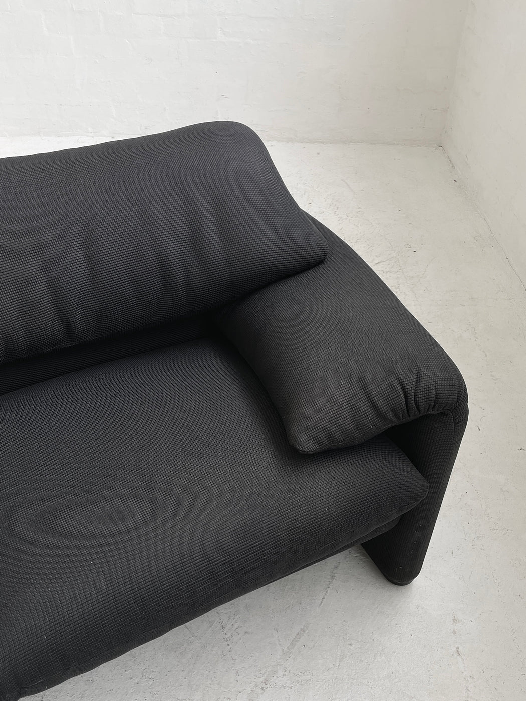 Vico Magistretti 'Maralunga' Sofa