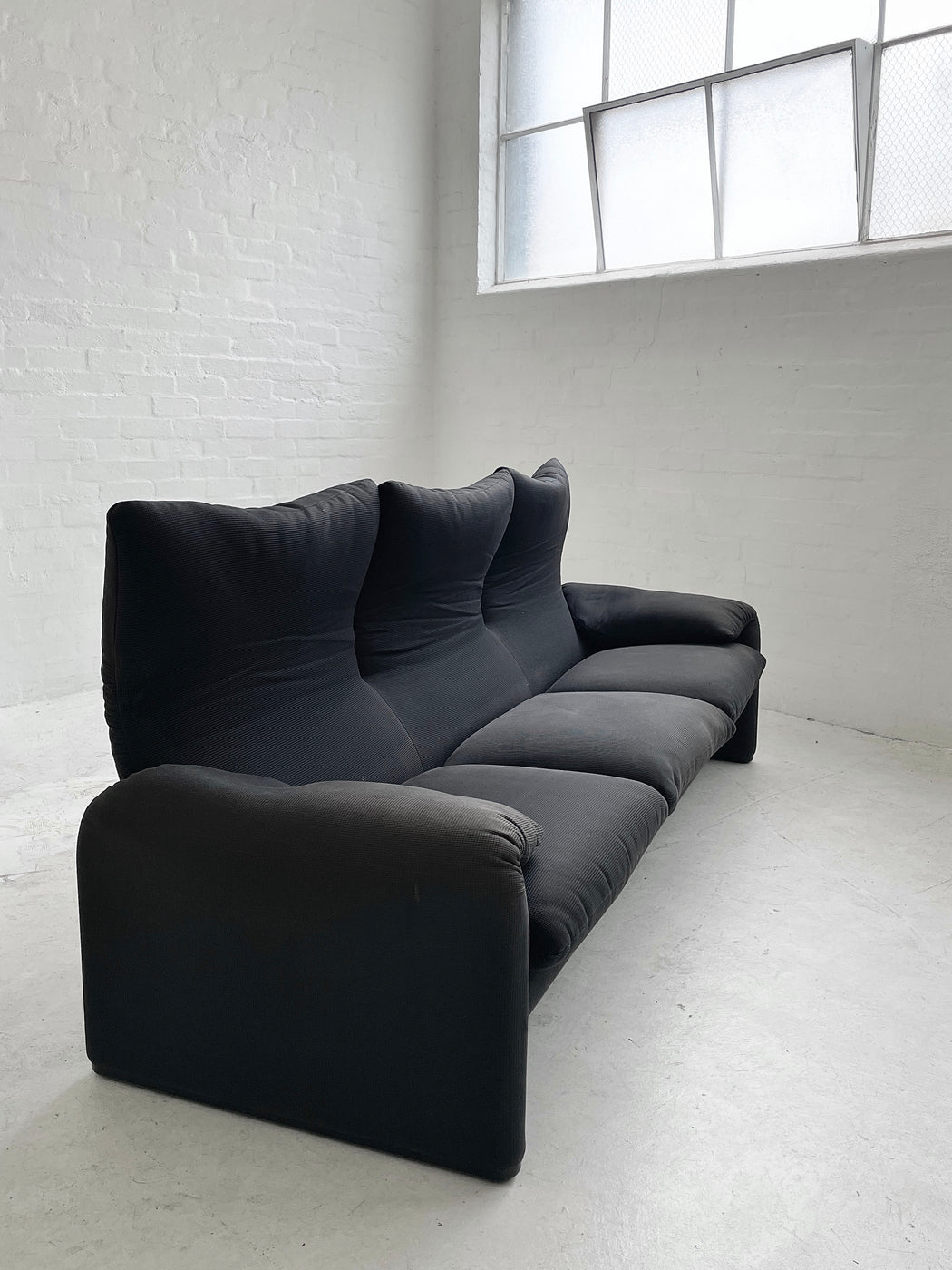 Vico Magistretti 'Maralunga' Sofa
