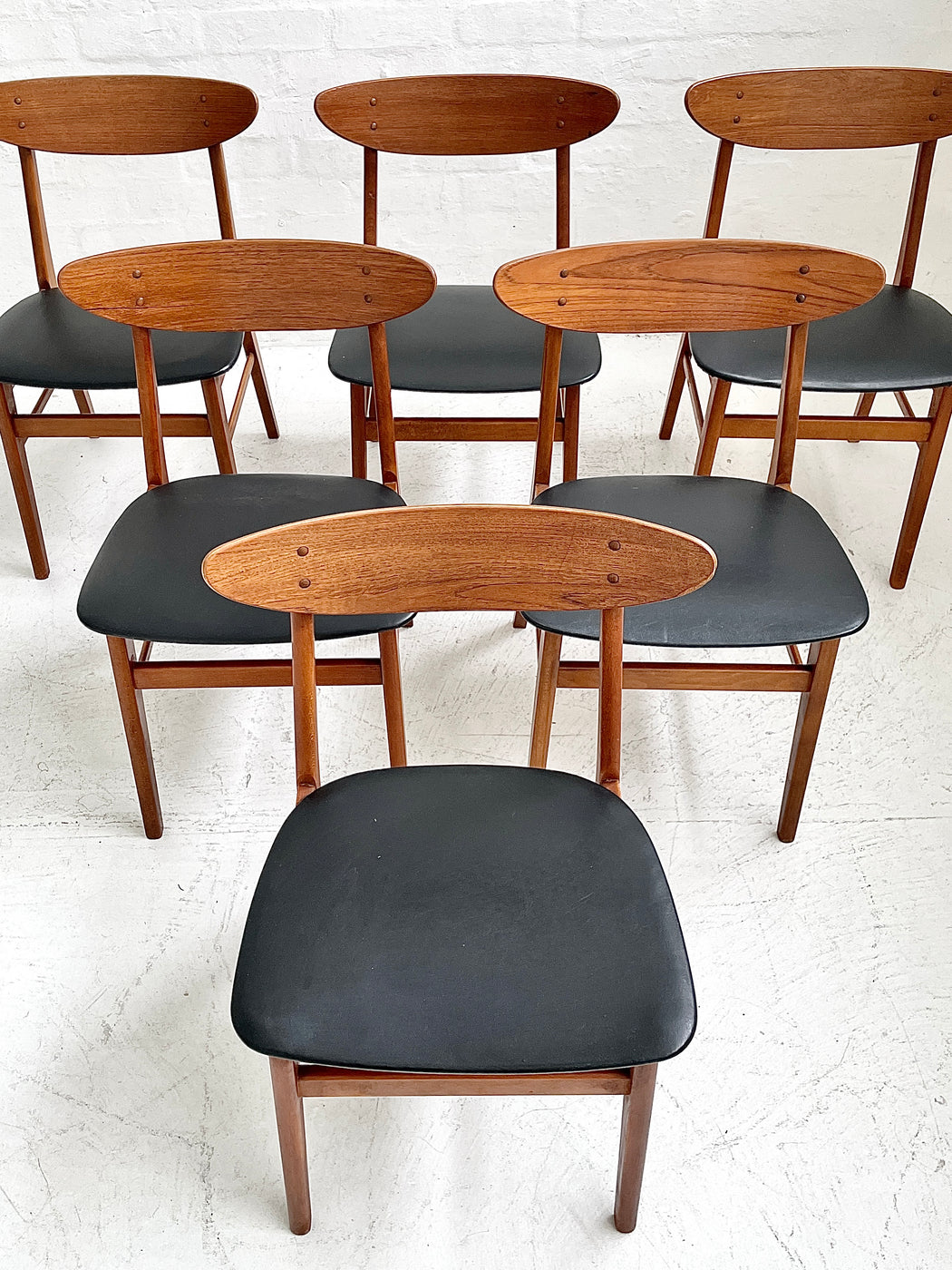 Farstrup Model 100 'Mosbol' Dining Chairs
