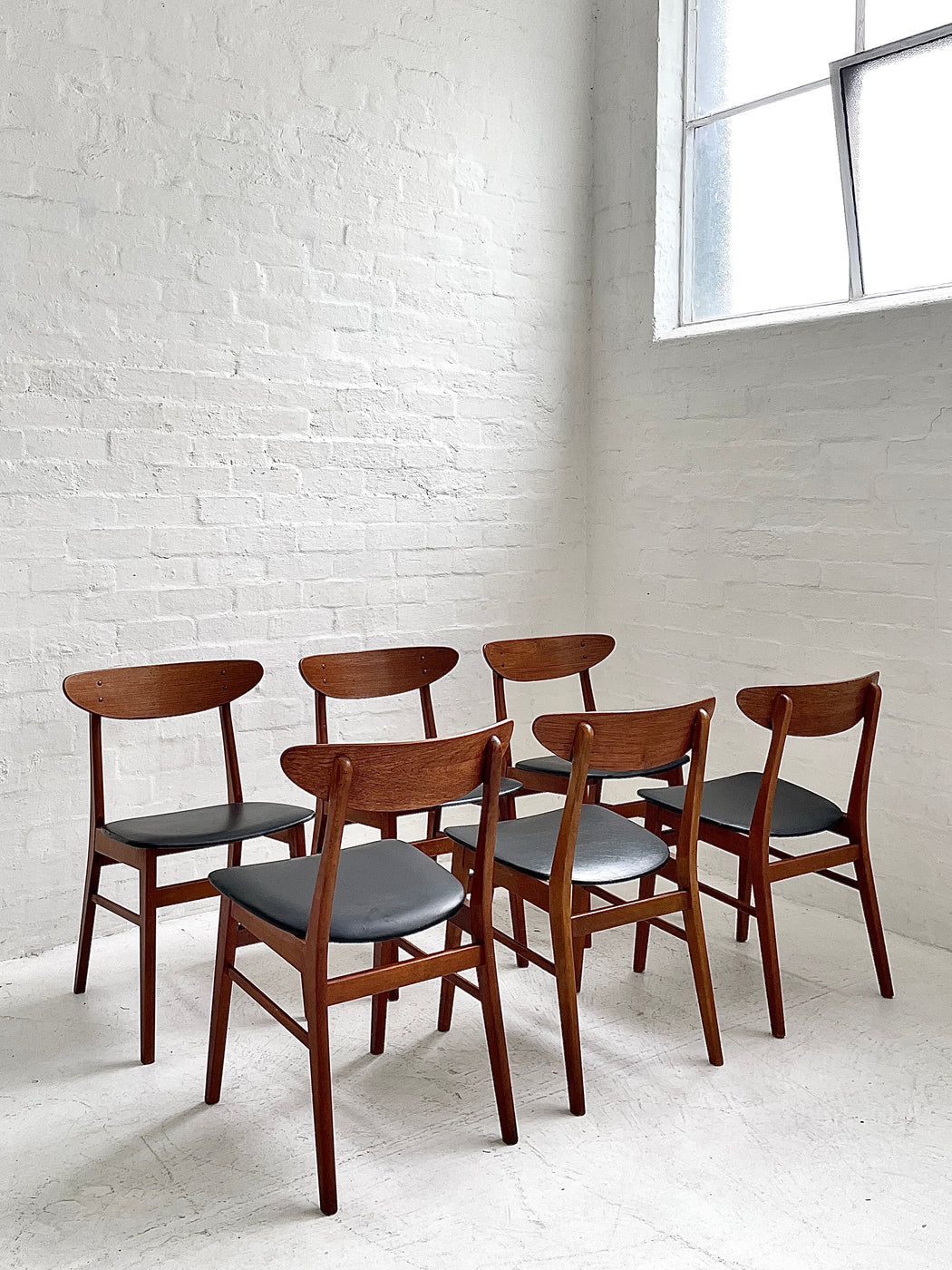 Farstrup Model 100 'Mosbol' Dining Chairs