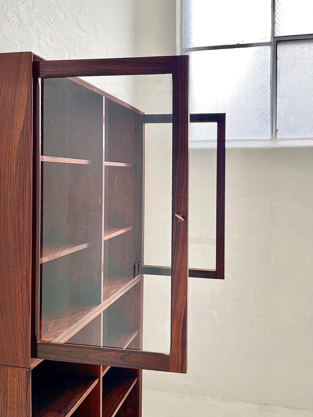 Brouer Rosewood Two Section Bookcase Vintrine