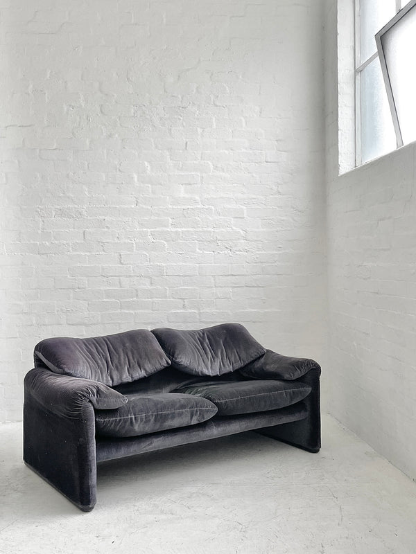 Vico Magistretti 'Maralunga' Sofa