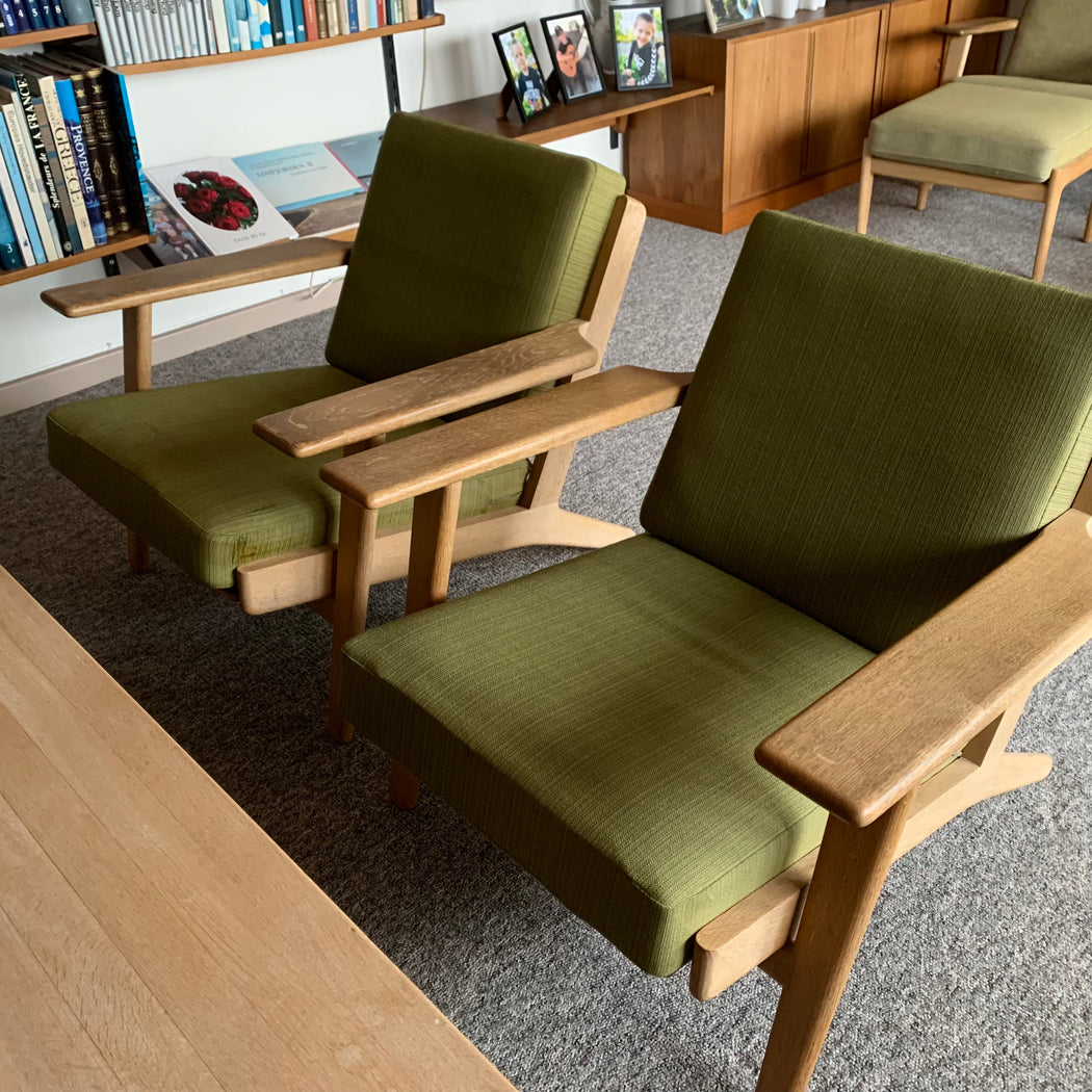 Hans J. Wegner GE290 'Plank' Chair