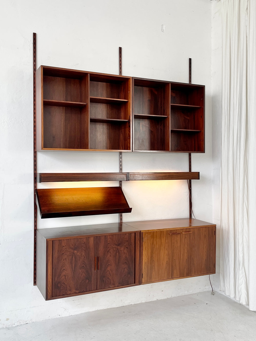 Kai Kristiansen Rosewood Wall System