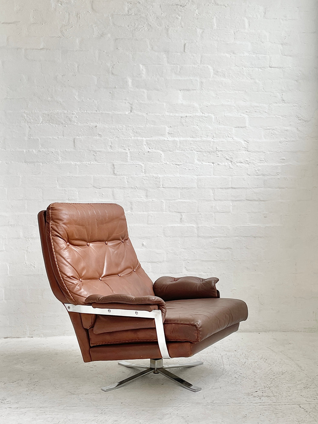 Arne Norell Swivel Chair