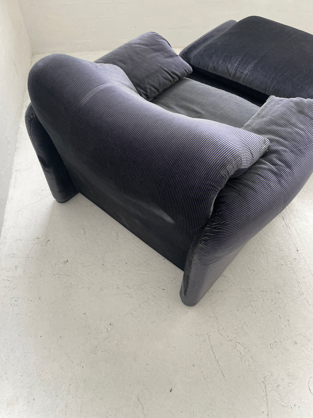 Vico Magistretti 'Maralunga' Chair and Footstool