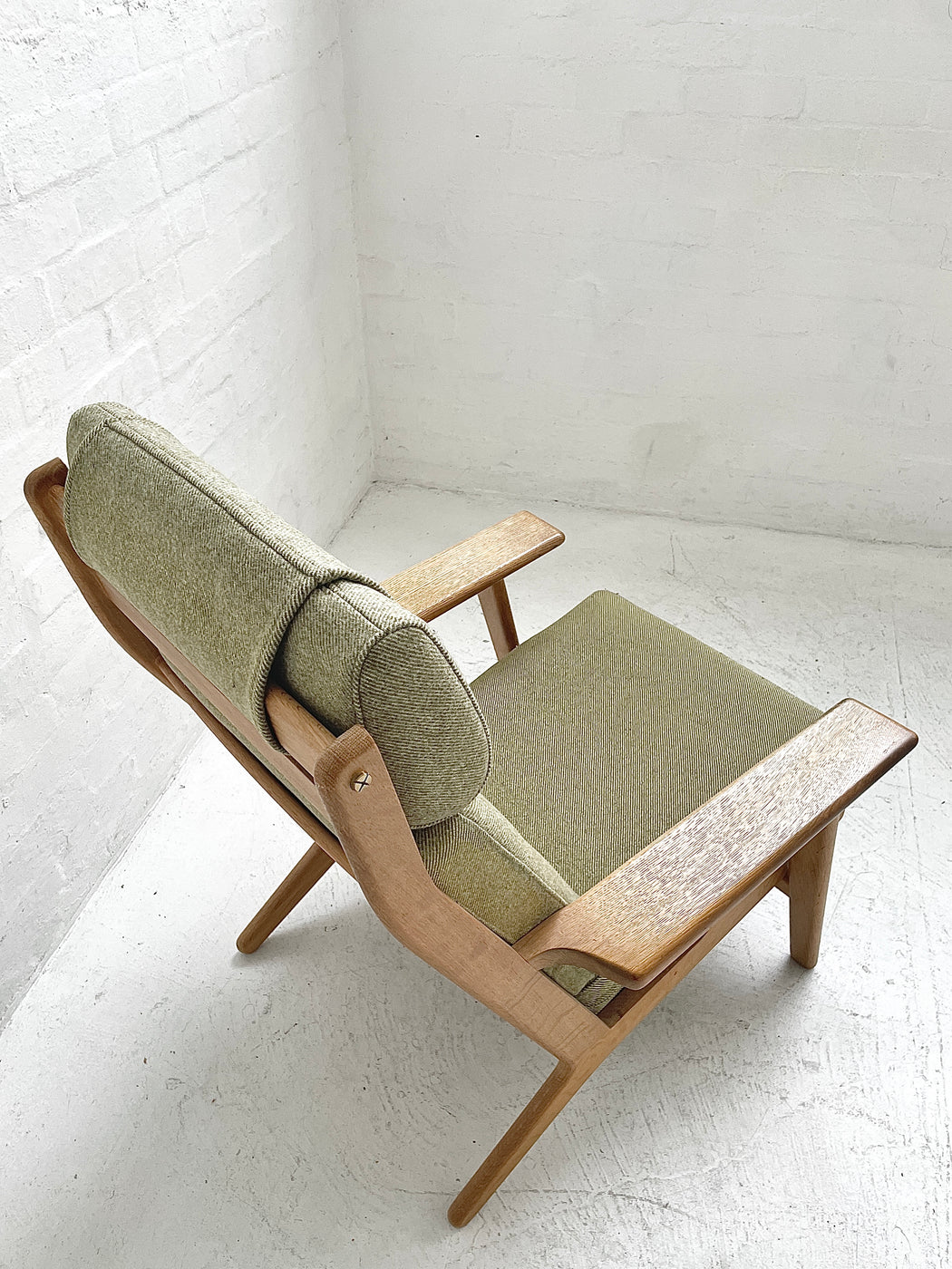 Hans J. Wegner GE290 'Plank' Chair