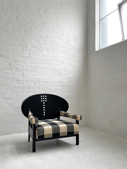 Charles Rennie Mackintosh 871 'Dug-Out' Chair