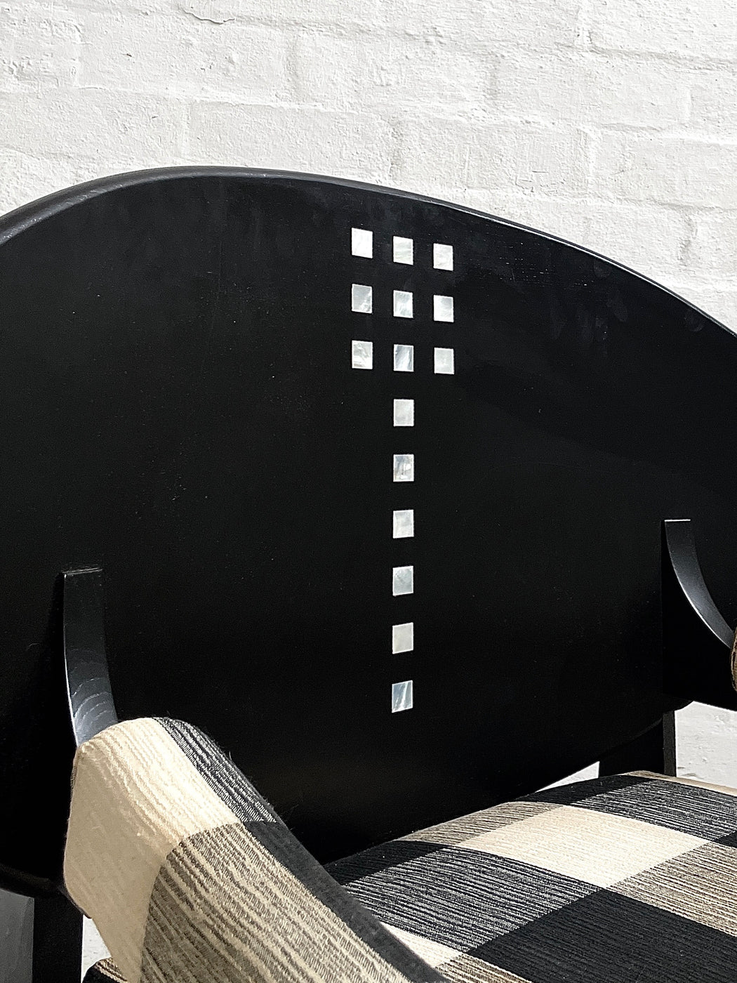 Charles Rennie Mackintosh 871 'Dug-Out' Chair