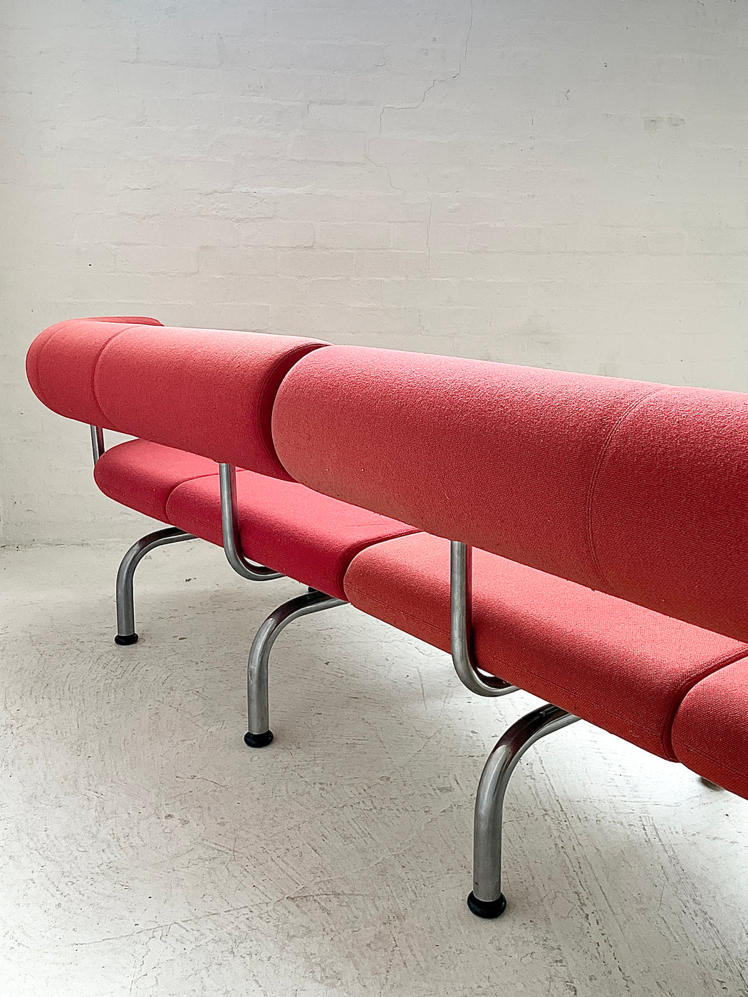 Foersom & Hiort-Lorentzen EJ900 ‘Pipeline’ Sofa