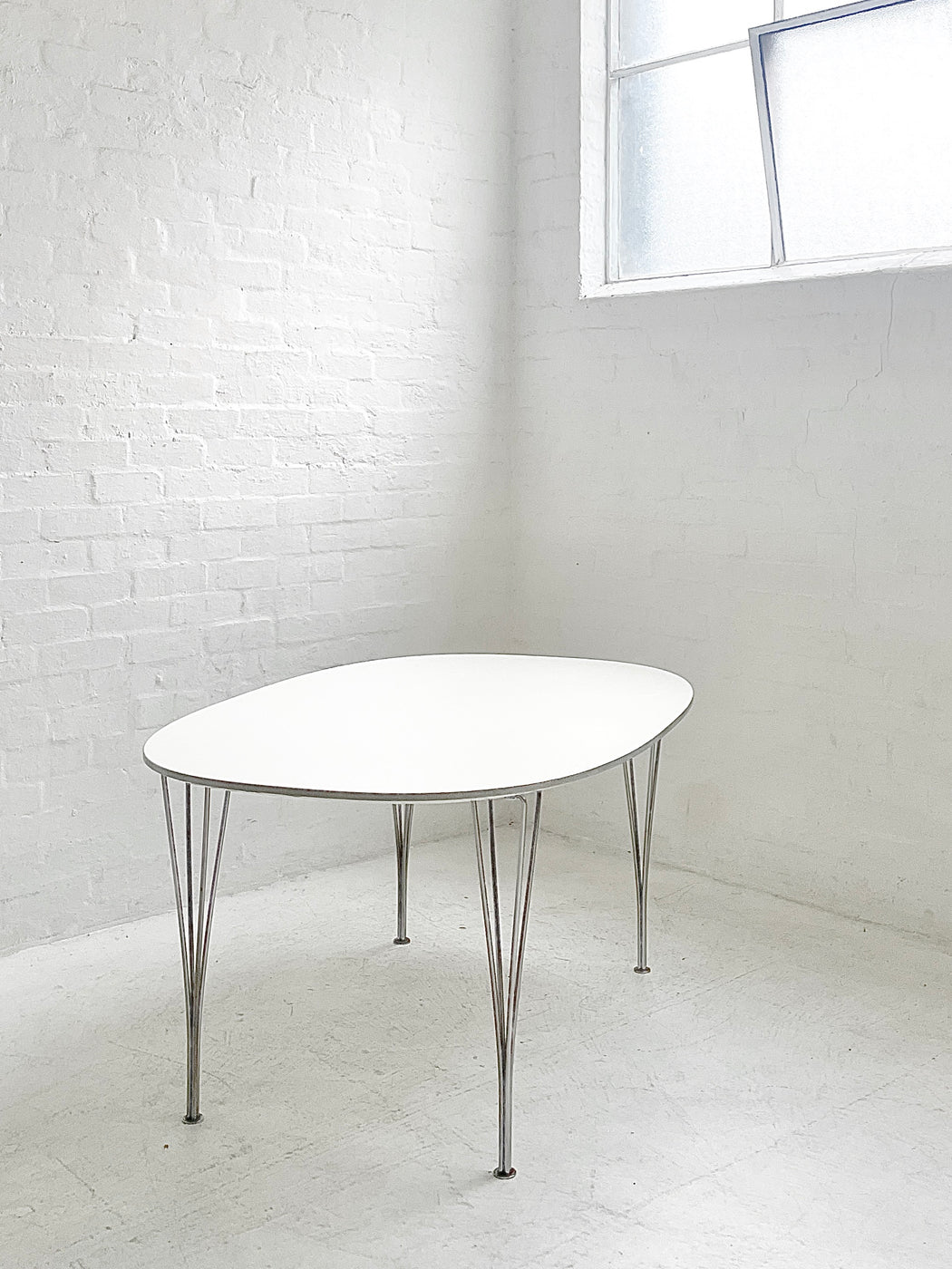 'Superellipse' Dining Table