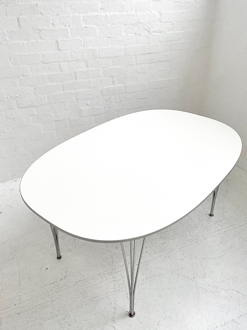 'Superellipse' Dining Table