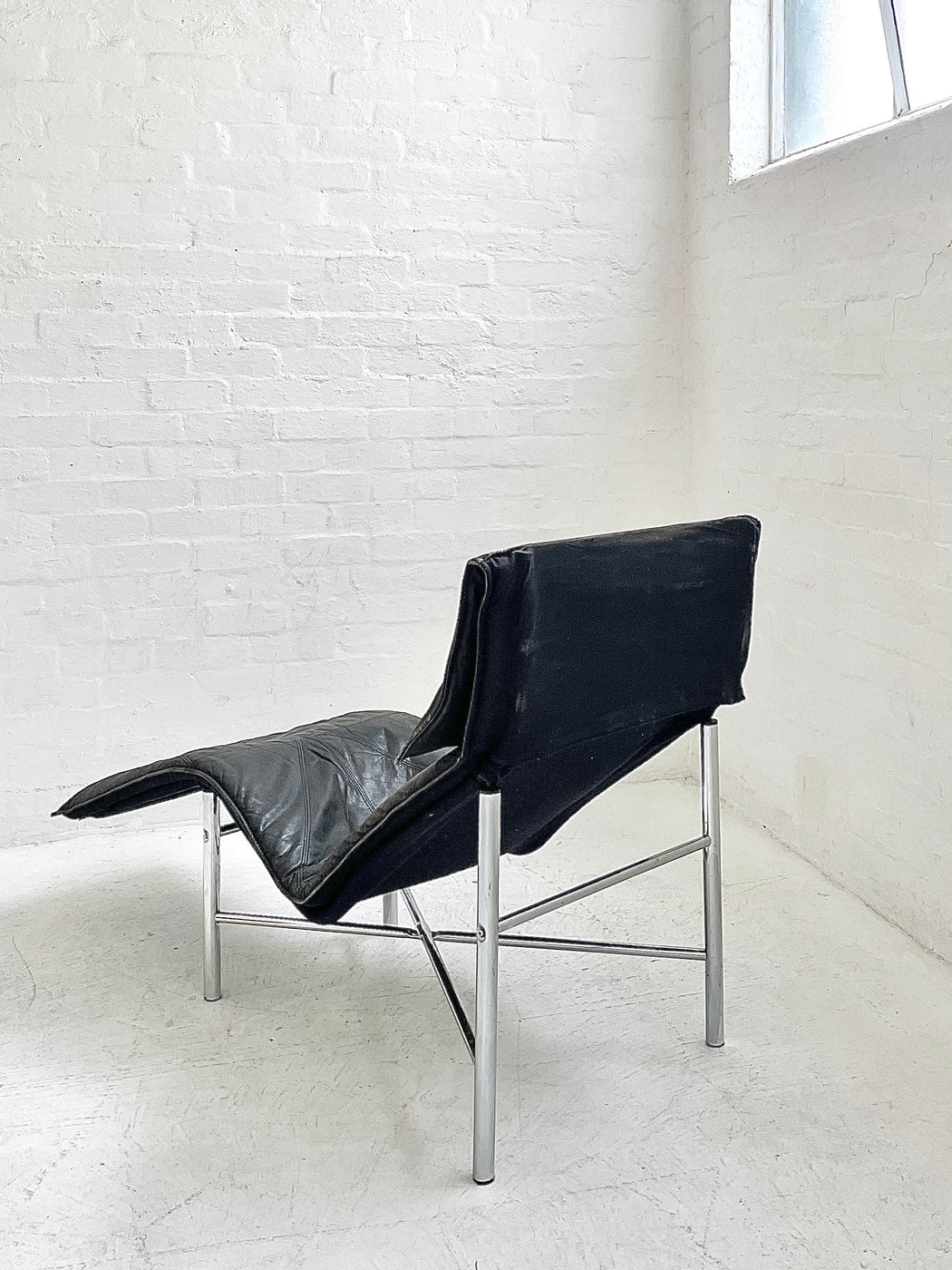 Tord Bjorklund 'Skye' Chaise Lounge