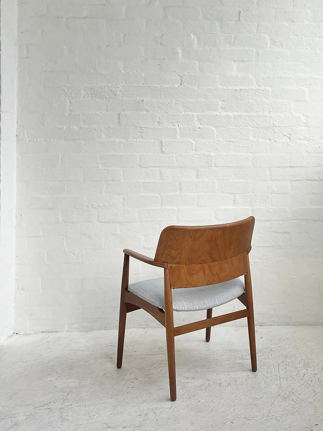 Aksel Bender & Ejner Larsen 'Model 4205' Chair