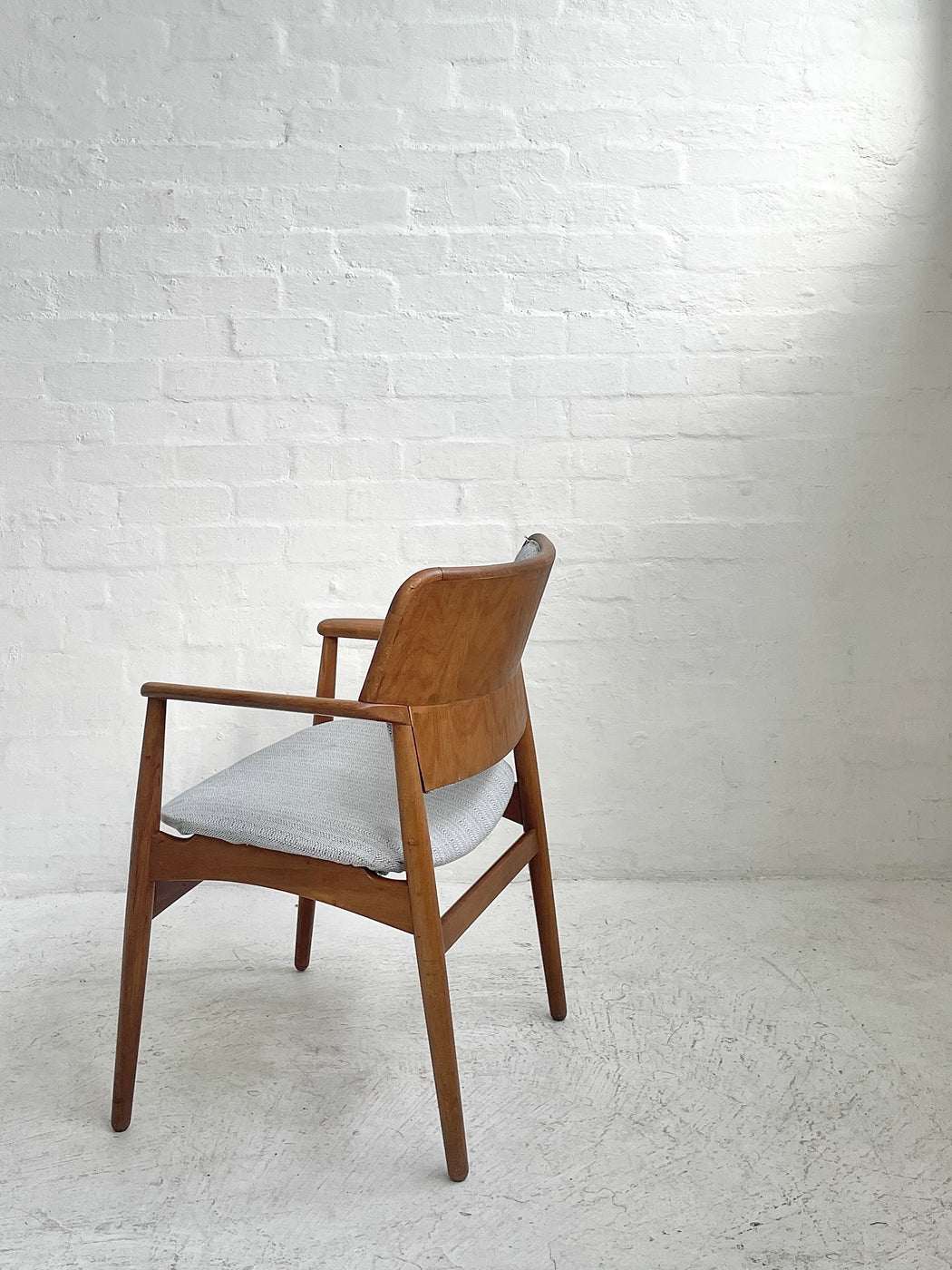 Aksel Bender & Ejner Larsen 'Model 4205' Chair