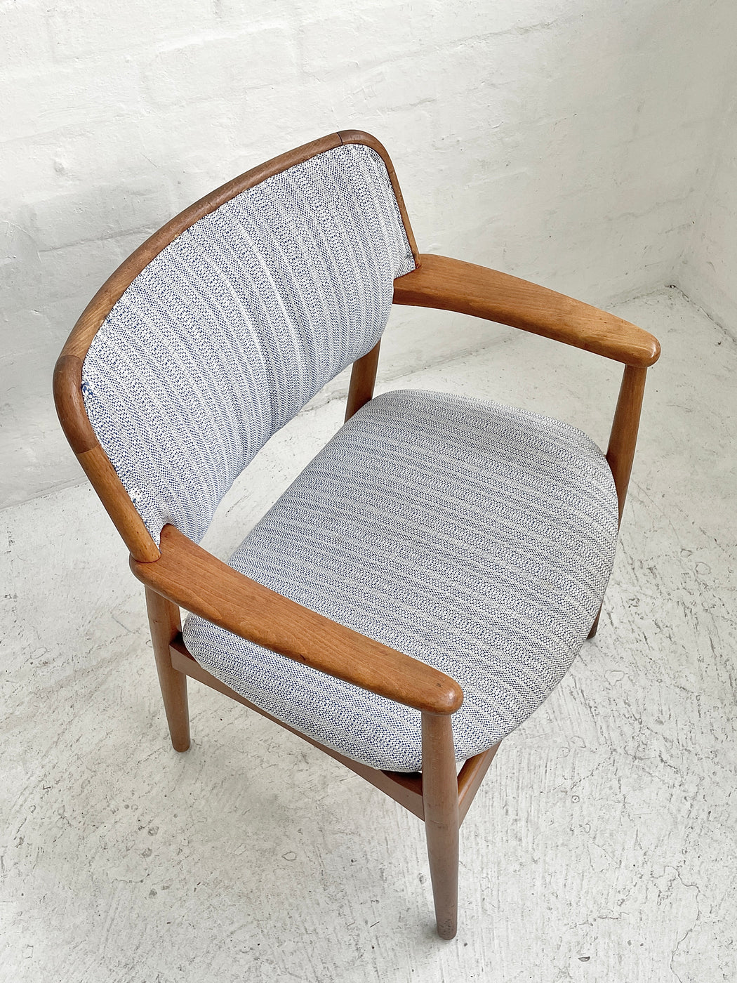 Aksel Bender & Ejner Larsen 'Model 4205' Chair