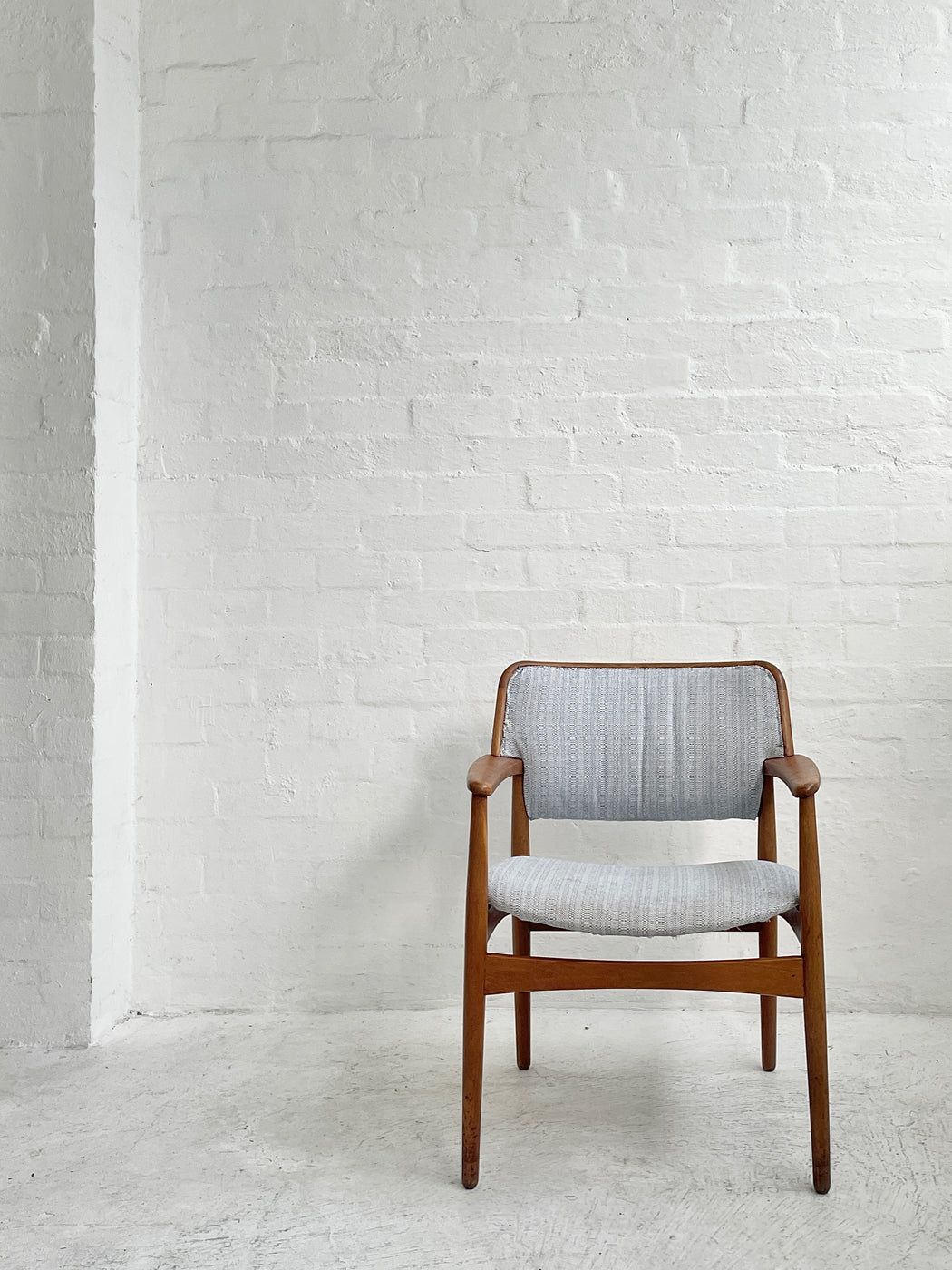 Aksel Bender & Ejner Larsen 'Model 4205' Chair