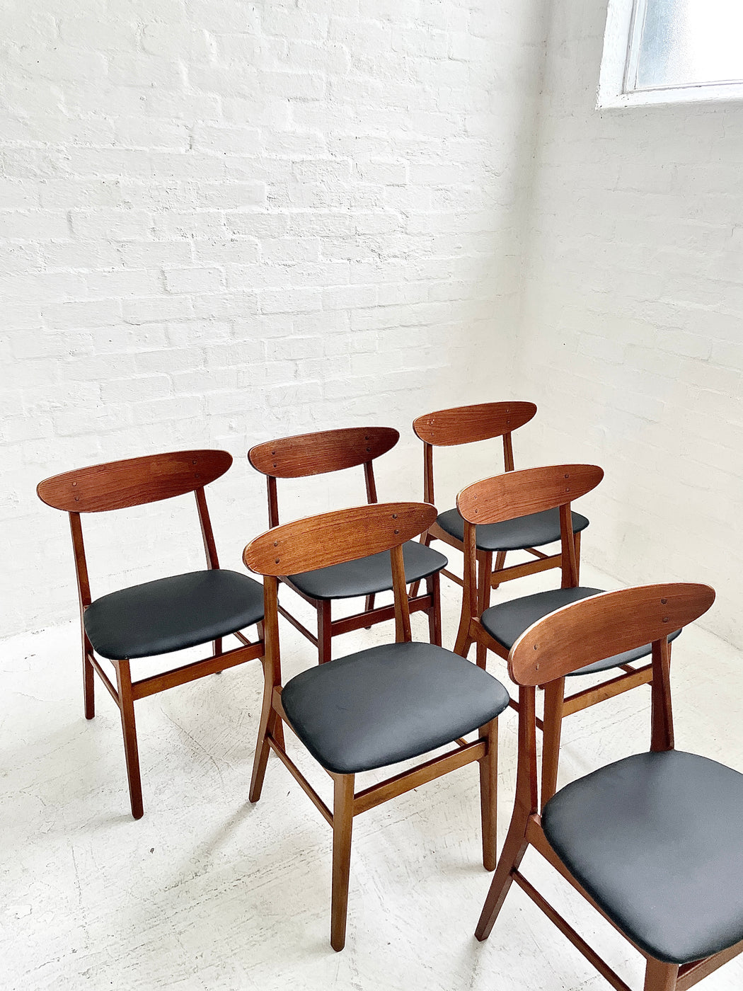 Farstrup Model 100 'Mosbol' Dining Chairs