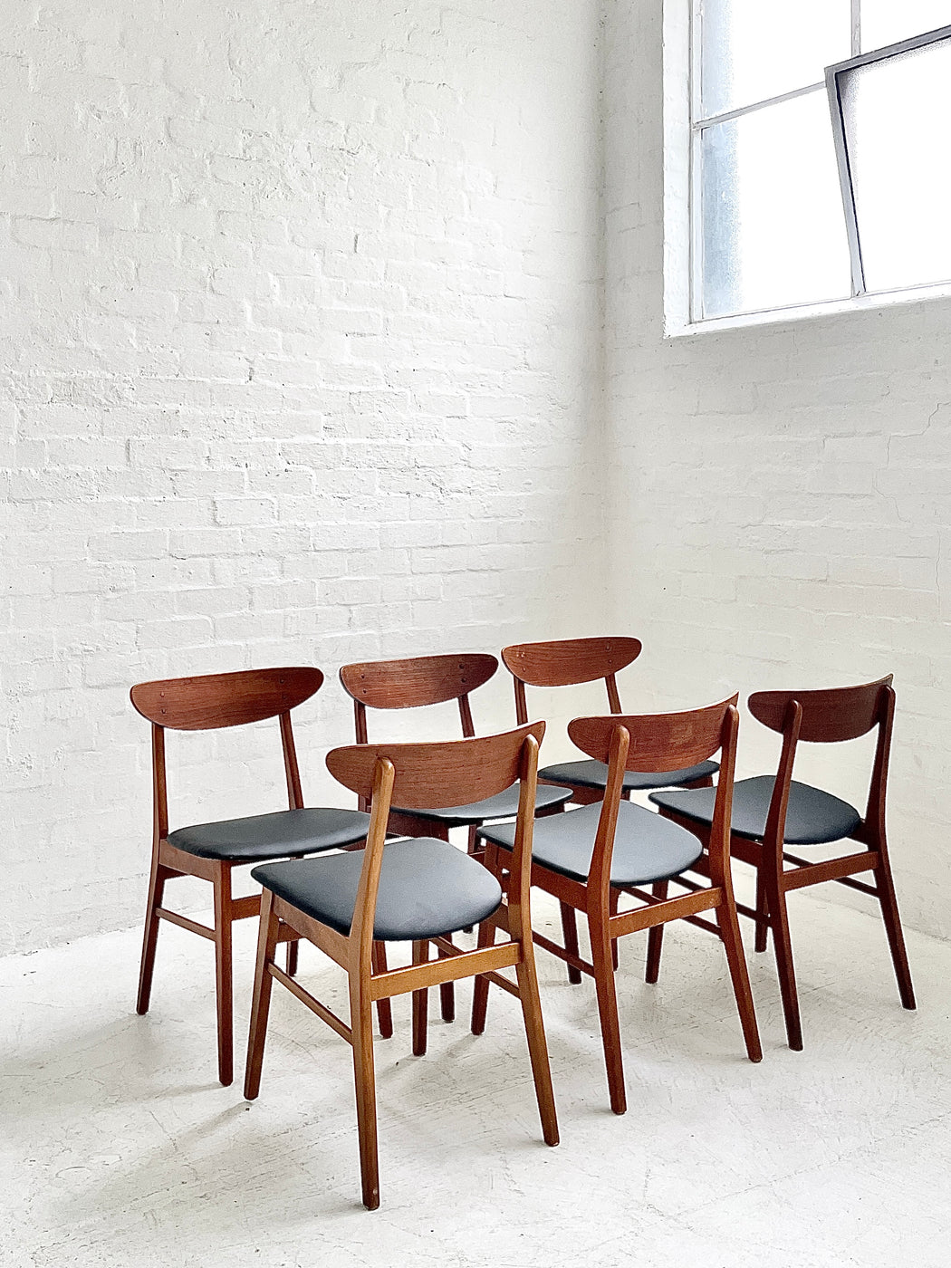 Farstrup Model 100 'Mosbol' Dining Chairs